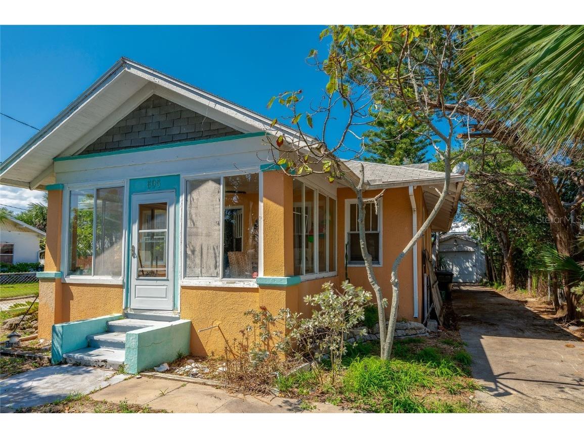 605 Goodall Avenue Daytona Beach FL 32118 V4942175 image1