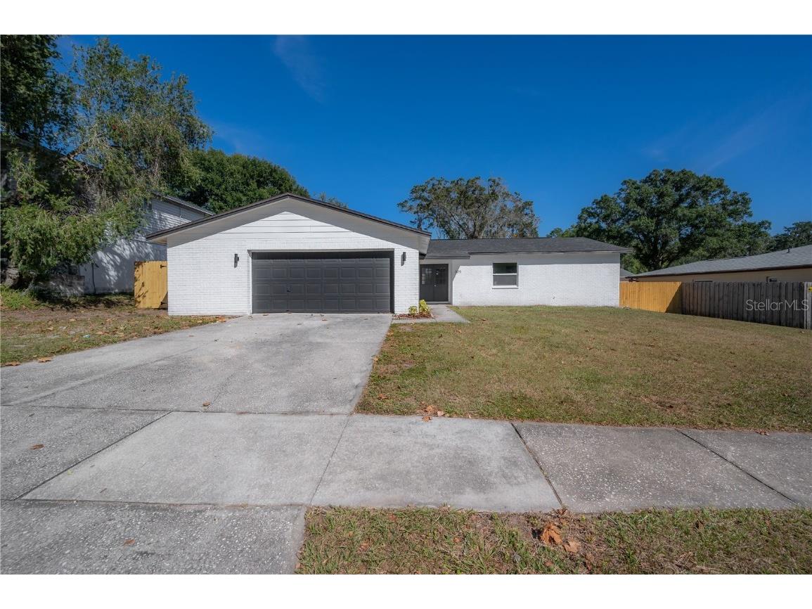 605 Hillpine Way Brandon FL 33510 T3485657 image1