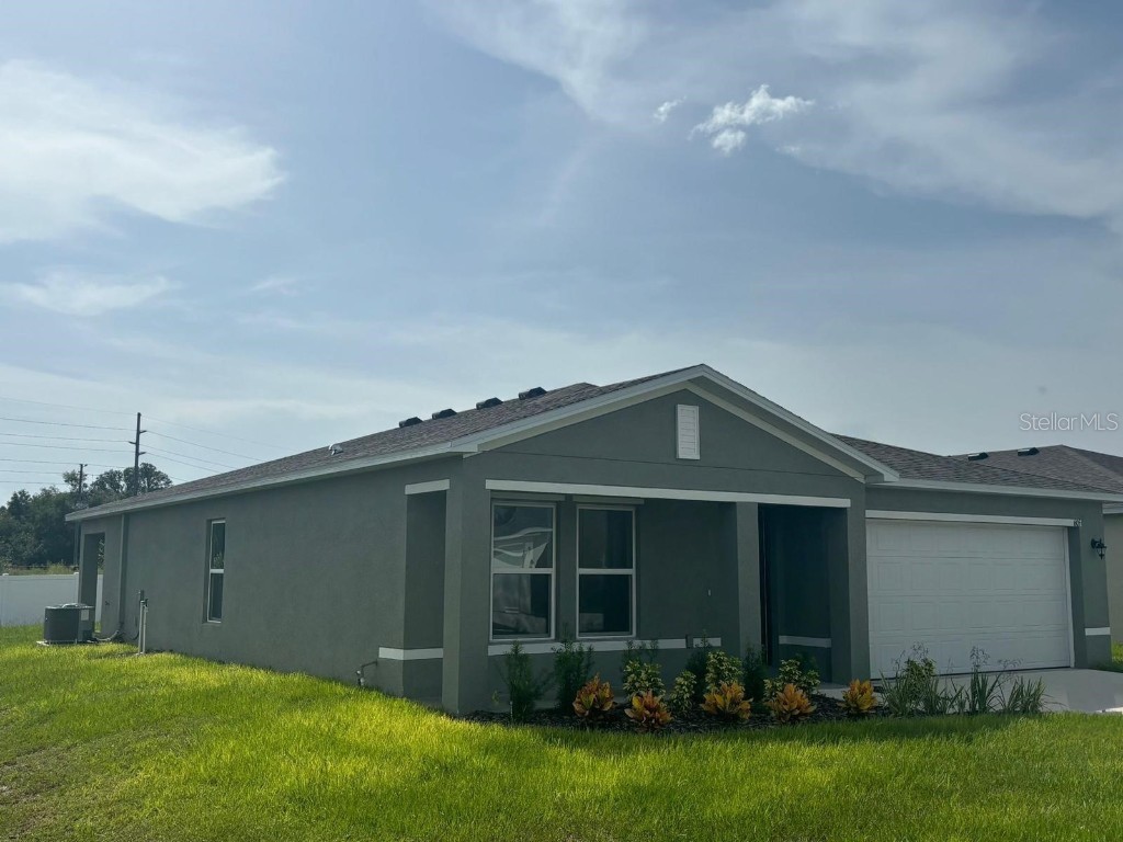 605 Hillview Loop Haines City FL 33844 O6232275 image1