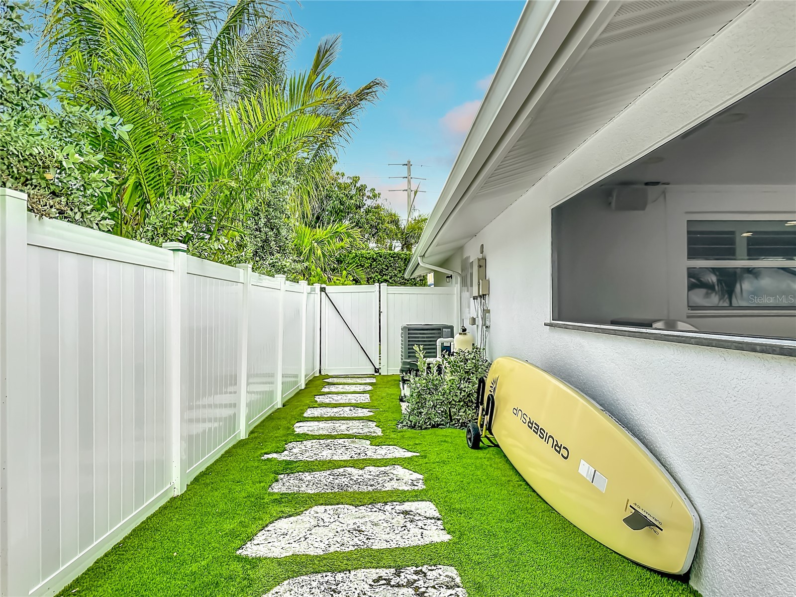 605 Key Royale Drive Bradenton Beach FL 34217 A4694873 image15