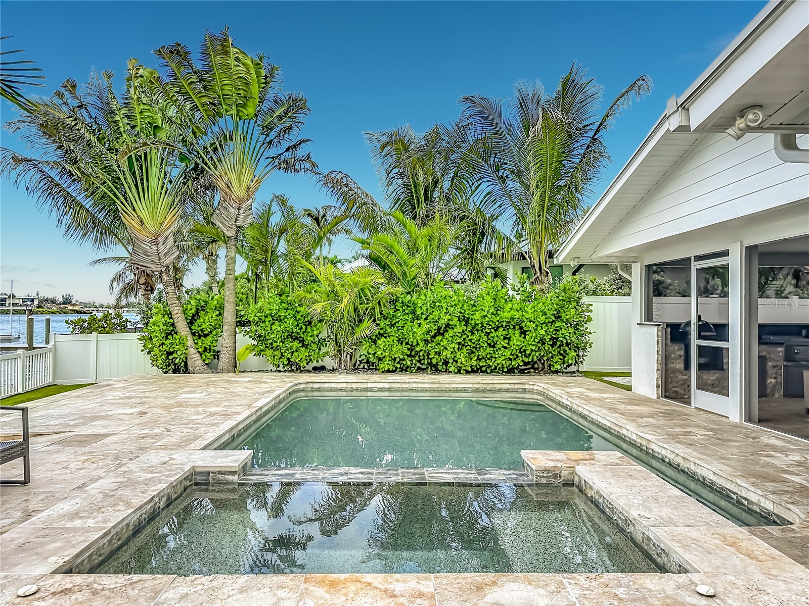 605 Key Royale Drive Bradenton Beach FL 34217 A4694873 image7