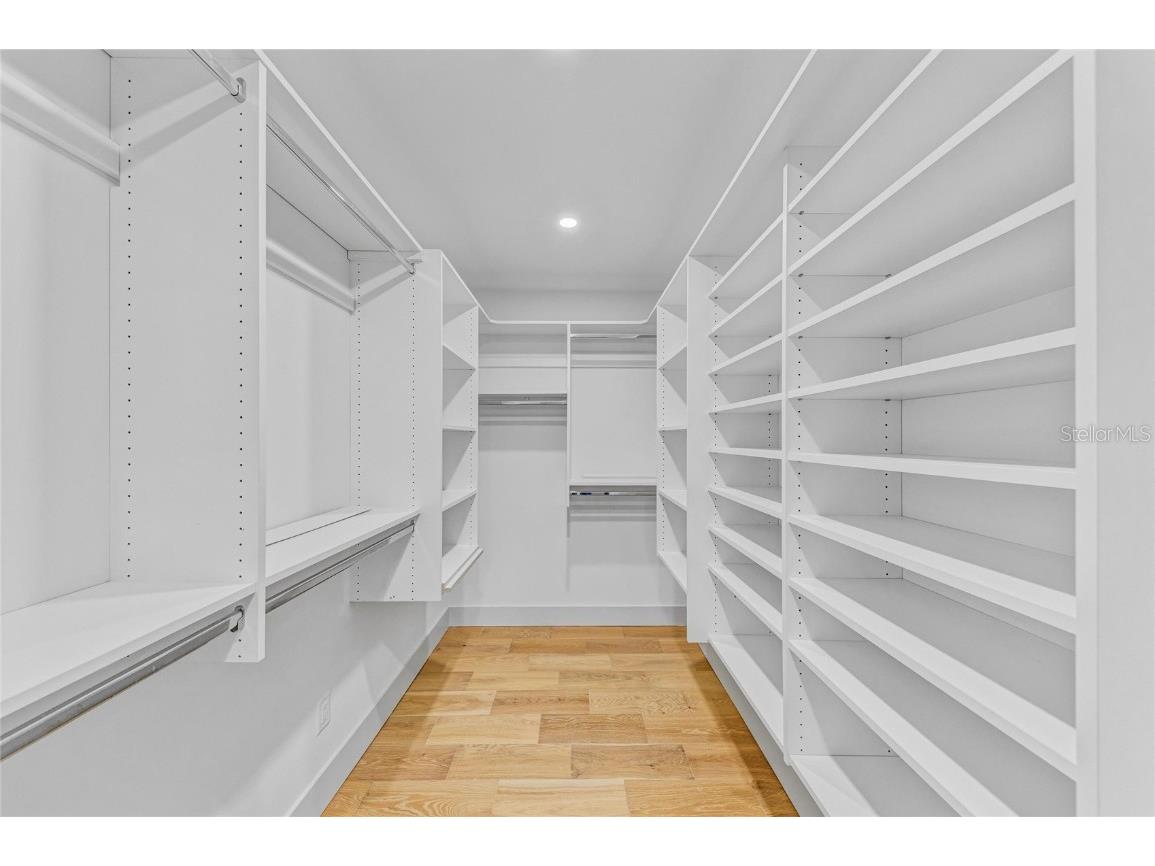 605 Key Royale Drive Holmes Beach FL 34217 - GULF OF MEXICO A4670953 image49