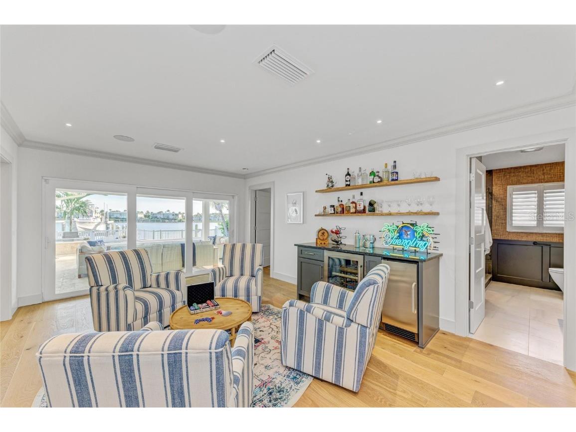 605 Key Royale Drive Holmes Beach FL 34217 - GULF OF MEXICO A4670953 image59