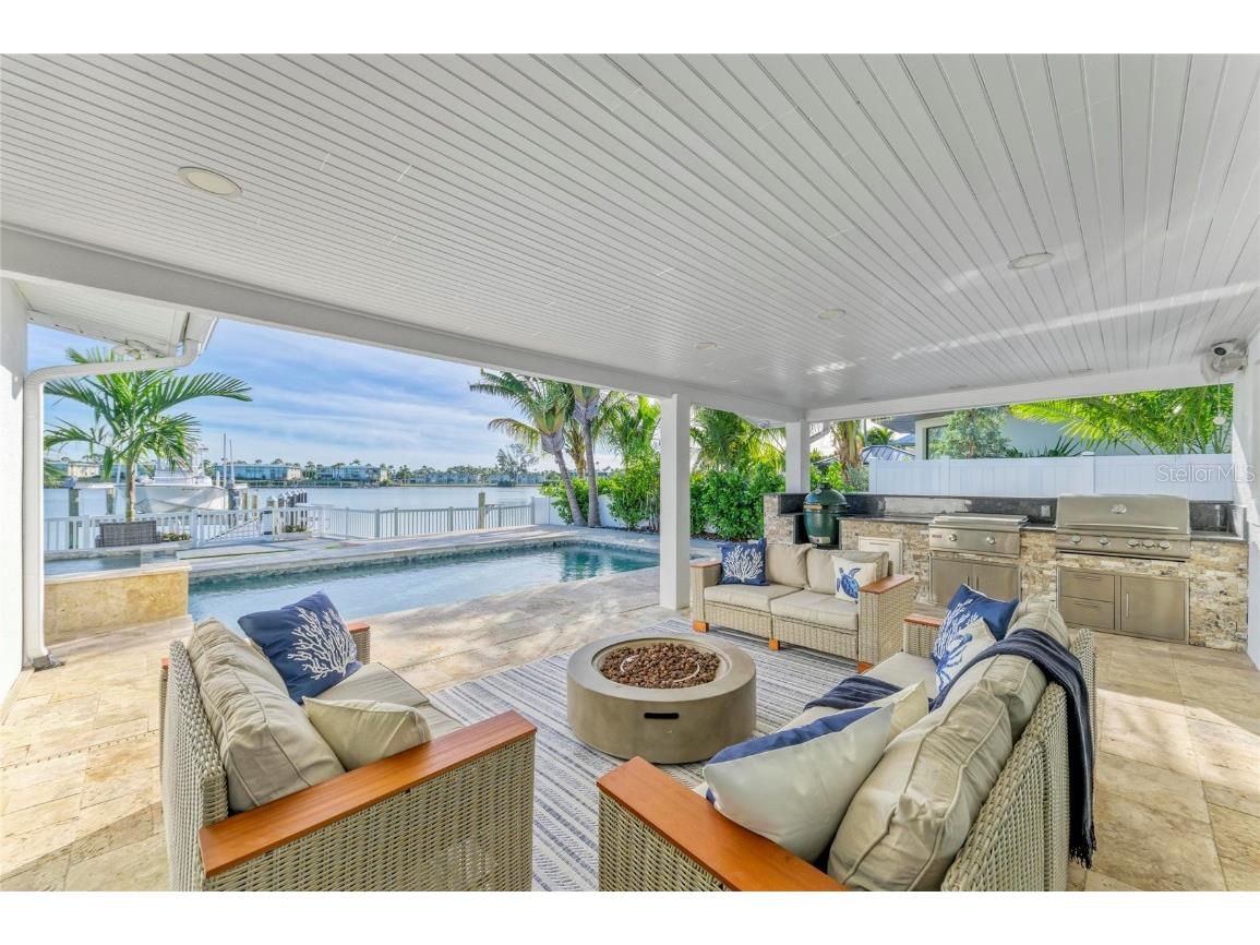 605 Key Royale Drive Holmes Beach FL 34217 - GULF OF MEXICO A4670953 image70