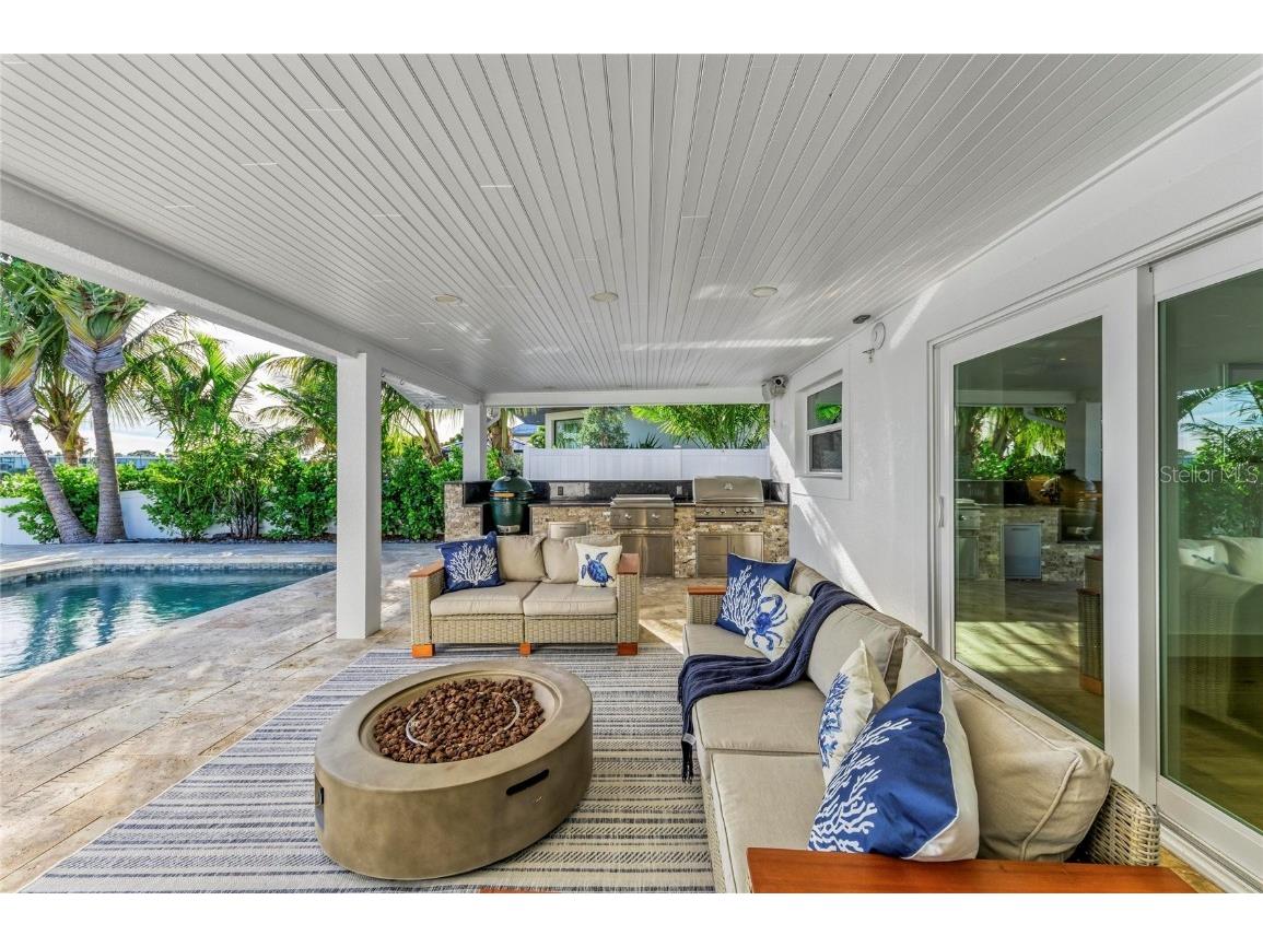 605 Key Royale Drive Holmes Beach FL 34217 - GULF OF MEXICO A4670953 image71