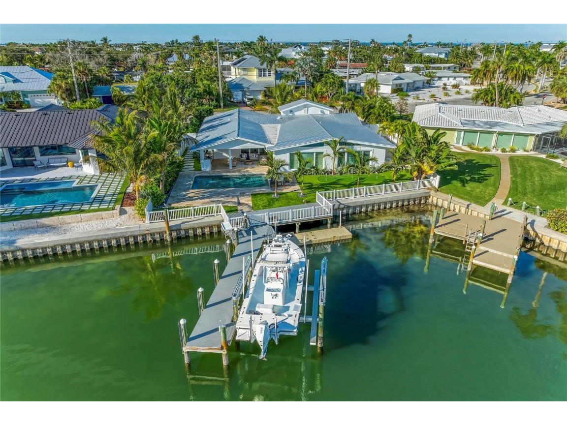 605 Key Royale Drive Holmes Beach FL 34217 - GULF OF MEXICO A4670953 image8