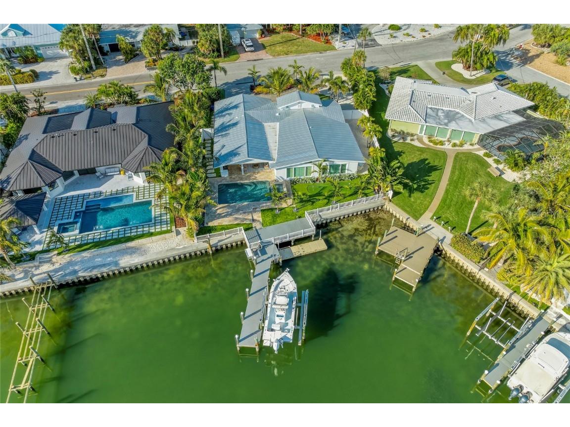 605 Key Royale Drive Holmes Beach FL 34217 - GULF OF MEXICO A4670953 image94