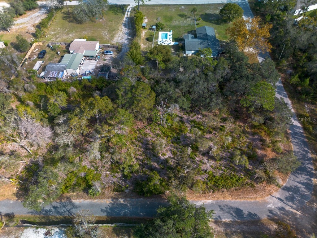 605 Lake Butler Avenue Osteen FL 32764 V4945907 image5