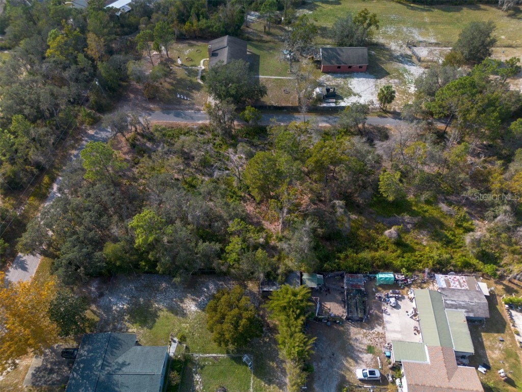 605 Lake Butler Avenue Osteen FL 32764 V4945907 image8