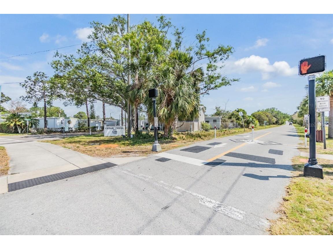 605 Michigan Boulevard #13 Dunedin FL 34698 - Cedar Creek TB8384868 image29