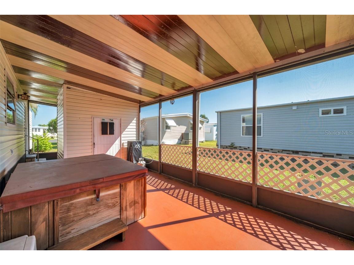 605 Mount Lancaster Avenue NE #634 Saint Petersburg FL 33702 W7877547 image46