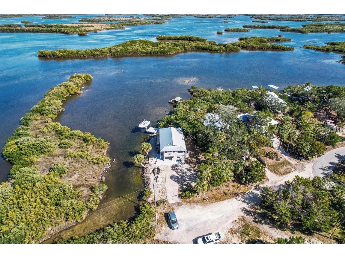 605 N Lake Circle Crystal River FL 34429 OM695831 image1