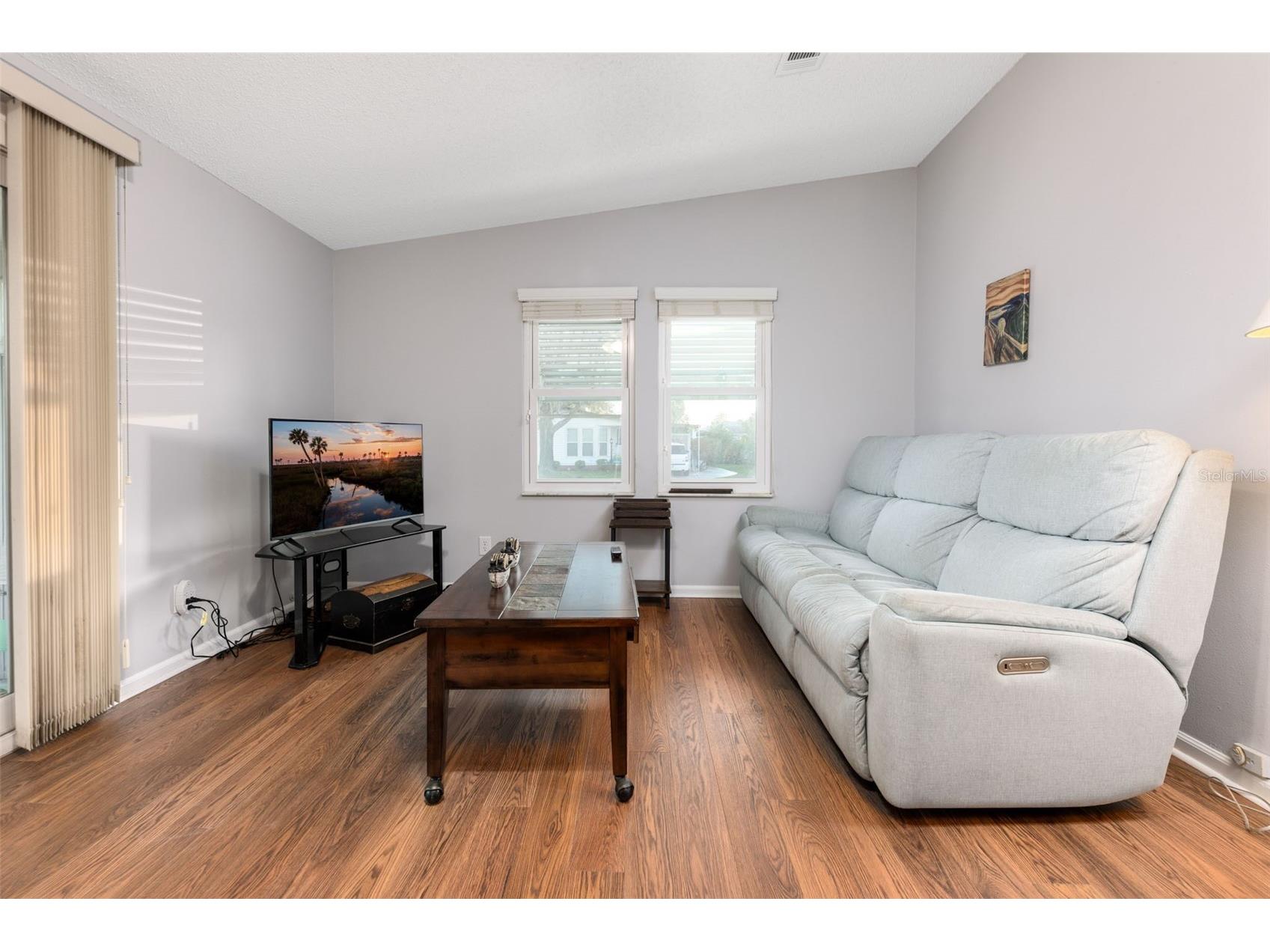 605 Rainbow Boulevard Lady Lake FL 32159 G5107734 image6