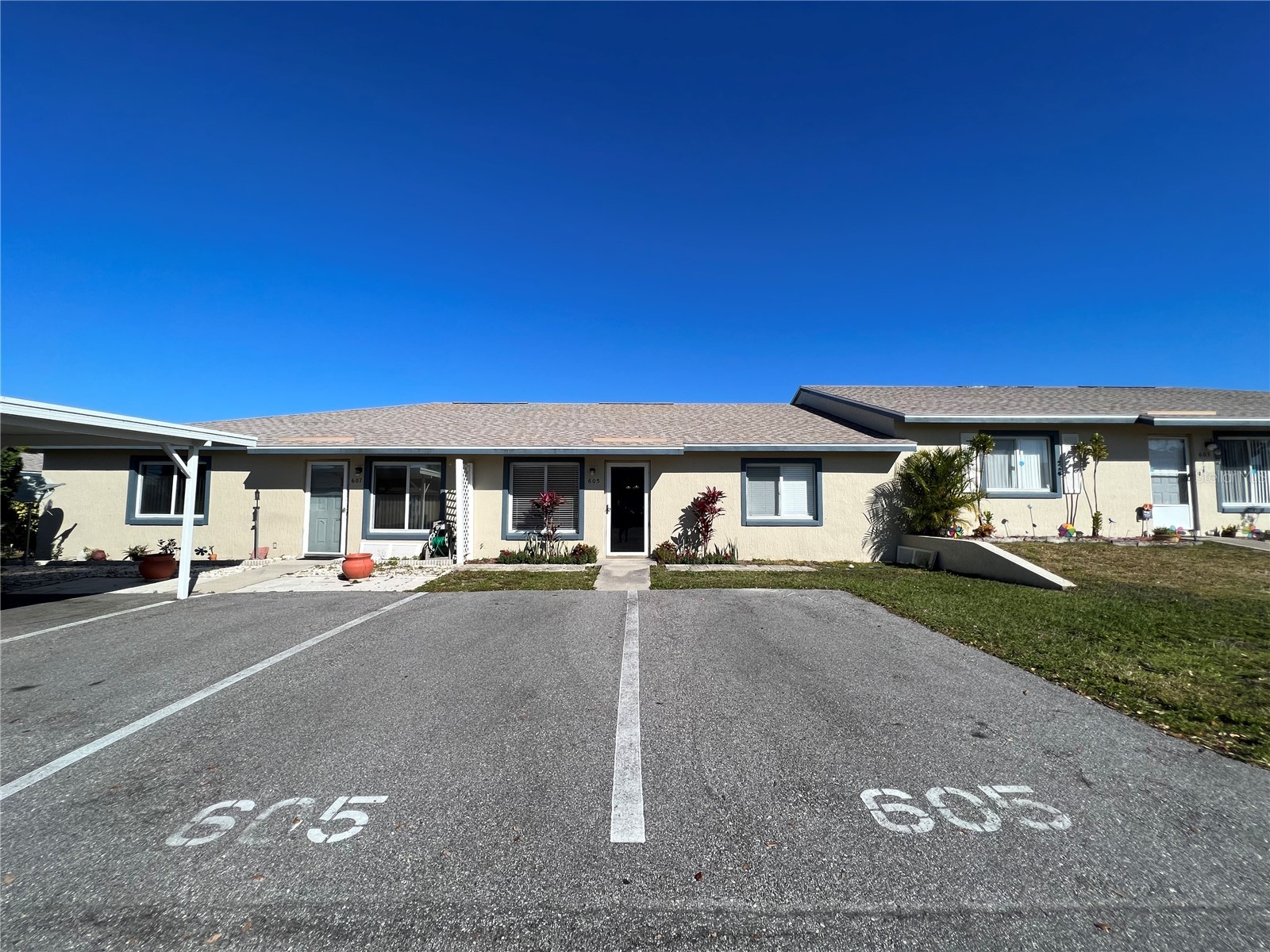 605 Ridge Terrace #605 Winter Haven FL 33881 O6422407 image3