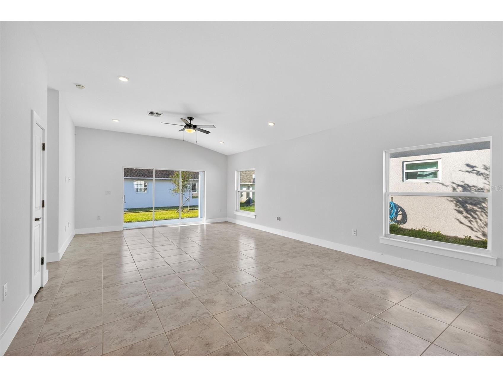 605 Rose Apple Circle Port Charlotte FL 33954 C7527288 image18