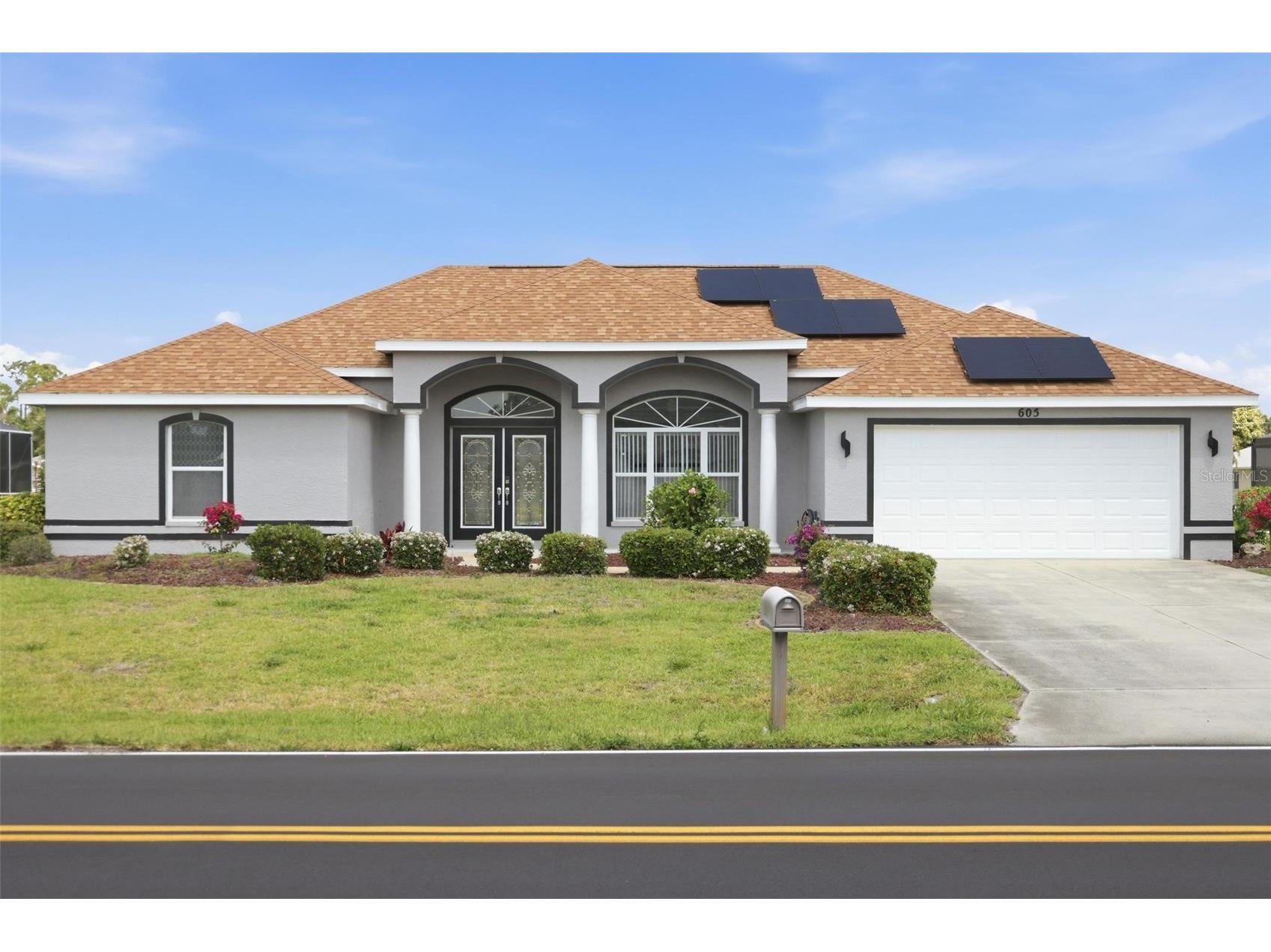 605 Rotonda Cir Rotonda West FL 33947 - ROTONDA RIVER N6143670 image1