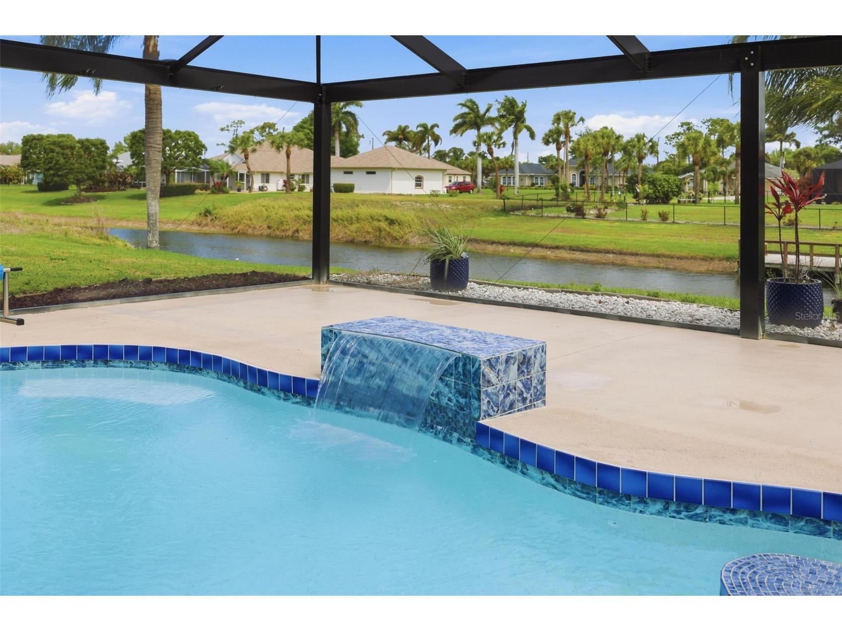 605 Rotonda Cir Rotonda West FL 33947 - ROTONDA RIVER N6143670 image3