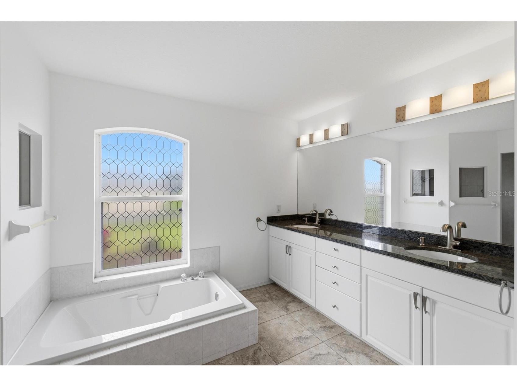 605 Rotonda Cir Rotonda West FL 33947 - ROTONDA RIVER N6143670 image43