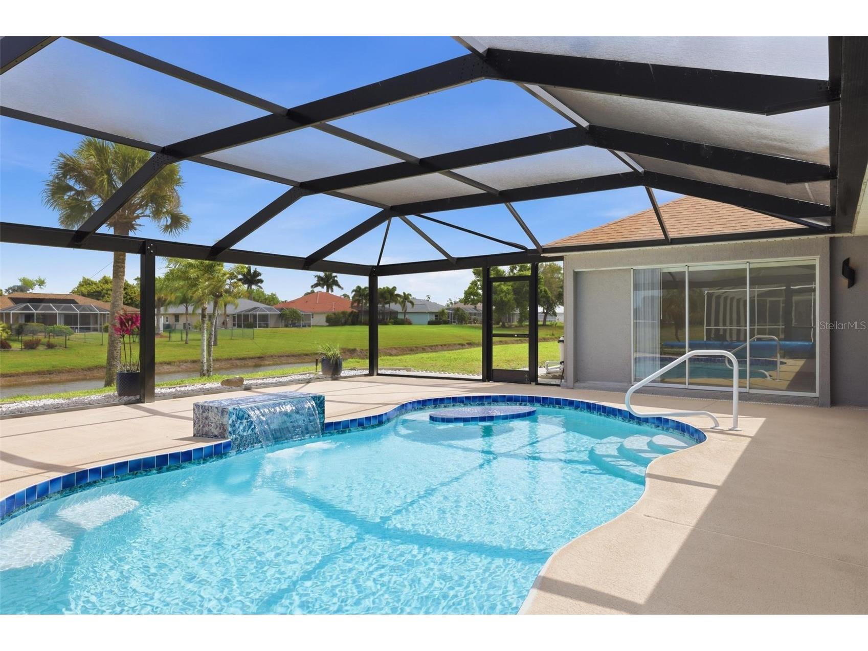 605 Rotonda Cir Rotonda West FL 33947 - ROTONDA RIVER N6143670 image5