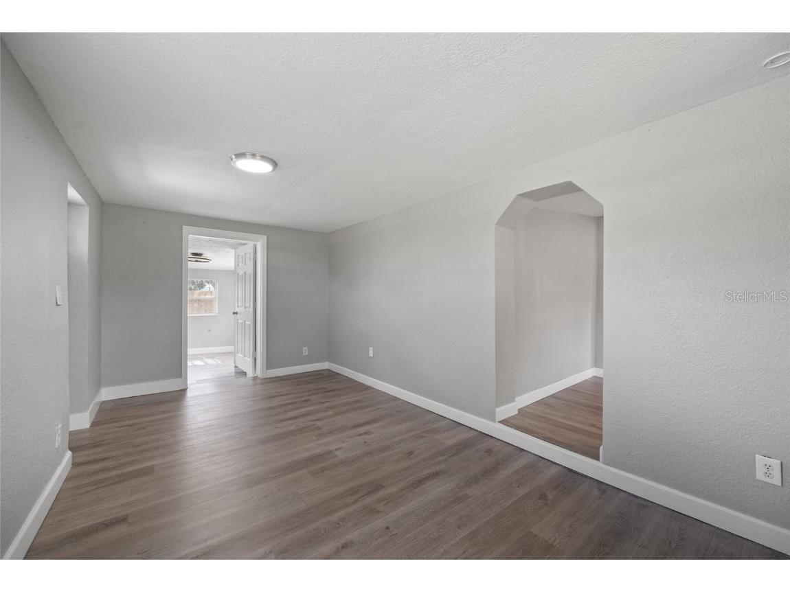 605 S Disston Avenue Tarpon Springs FL 34689 TB8454519 image4