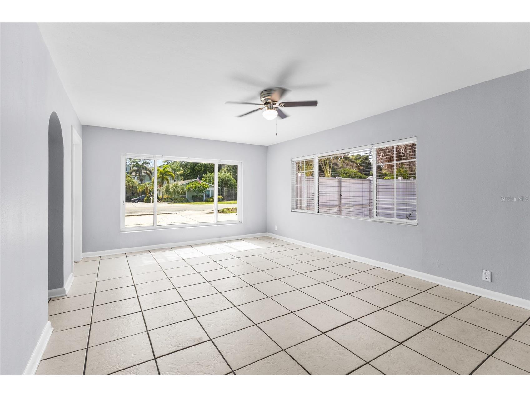 605 S Florida Avenue Tarpon Springs FL 34689 TB8524031 image3
