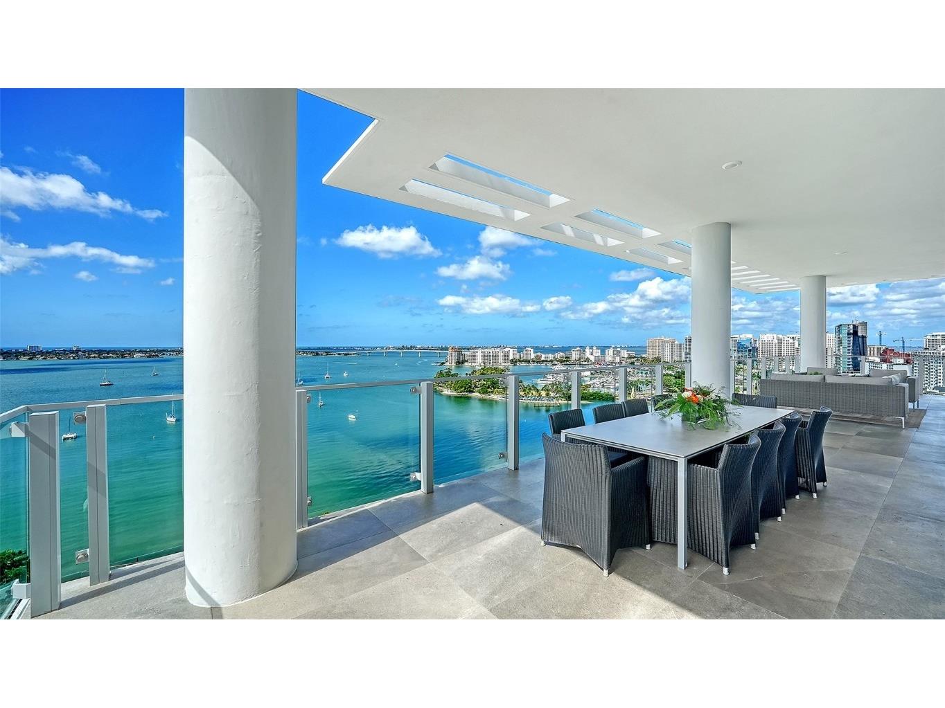 605 S Gulfstream Avenue #12 Sarasota FL 34236 A4665044 image15