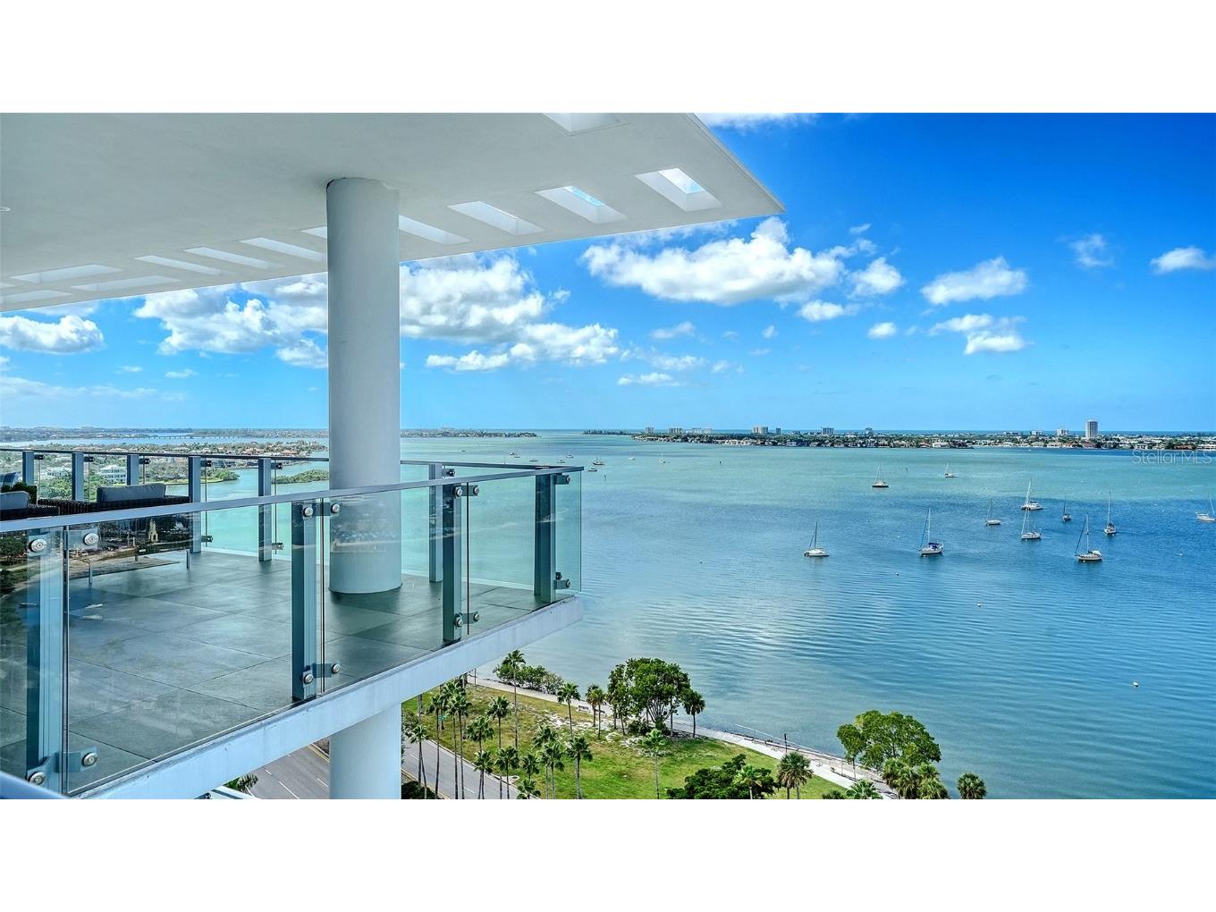 605 S Gulfstream Avenue #12 Sarasota FL 34236 A4665044 image19