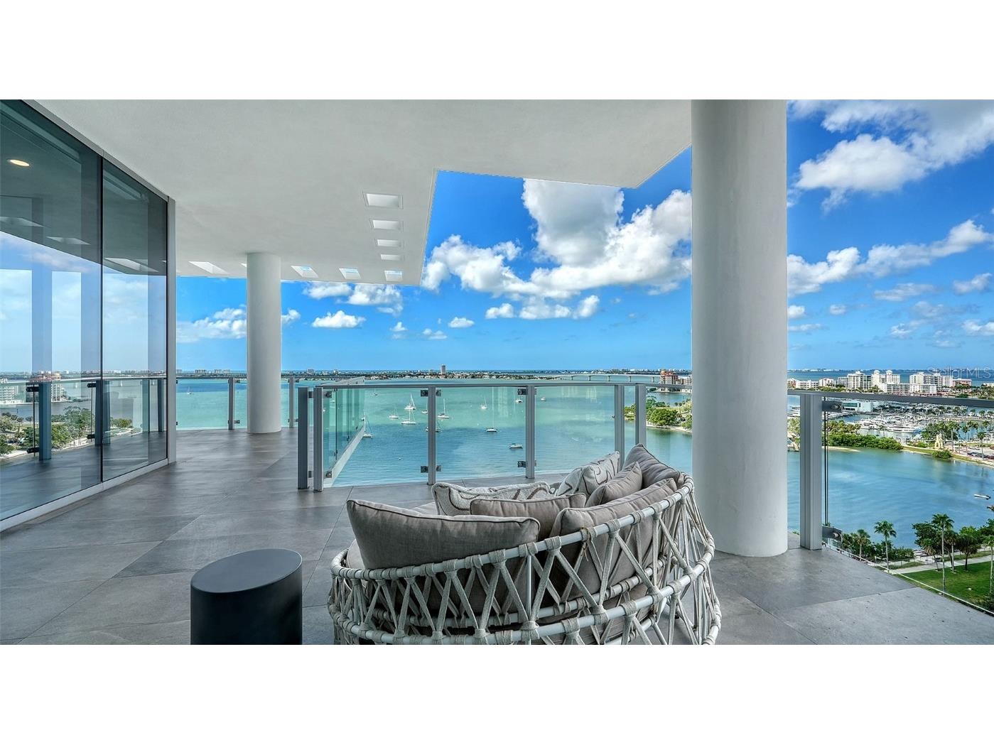 605 S Gulfstream Avenue #12 Sarasota FL 34236 A4665044 image23