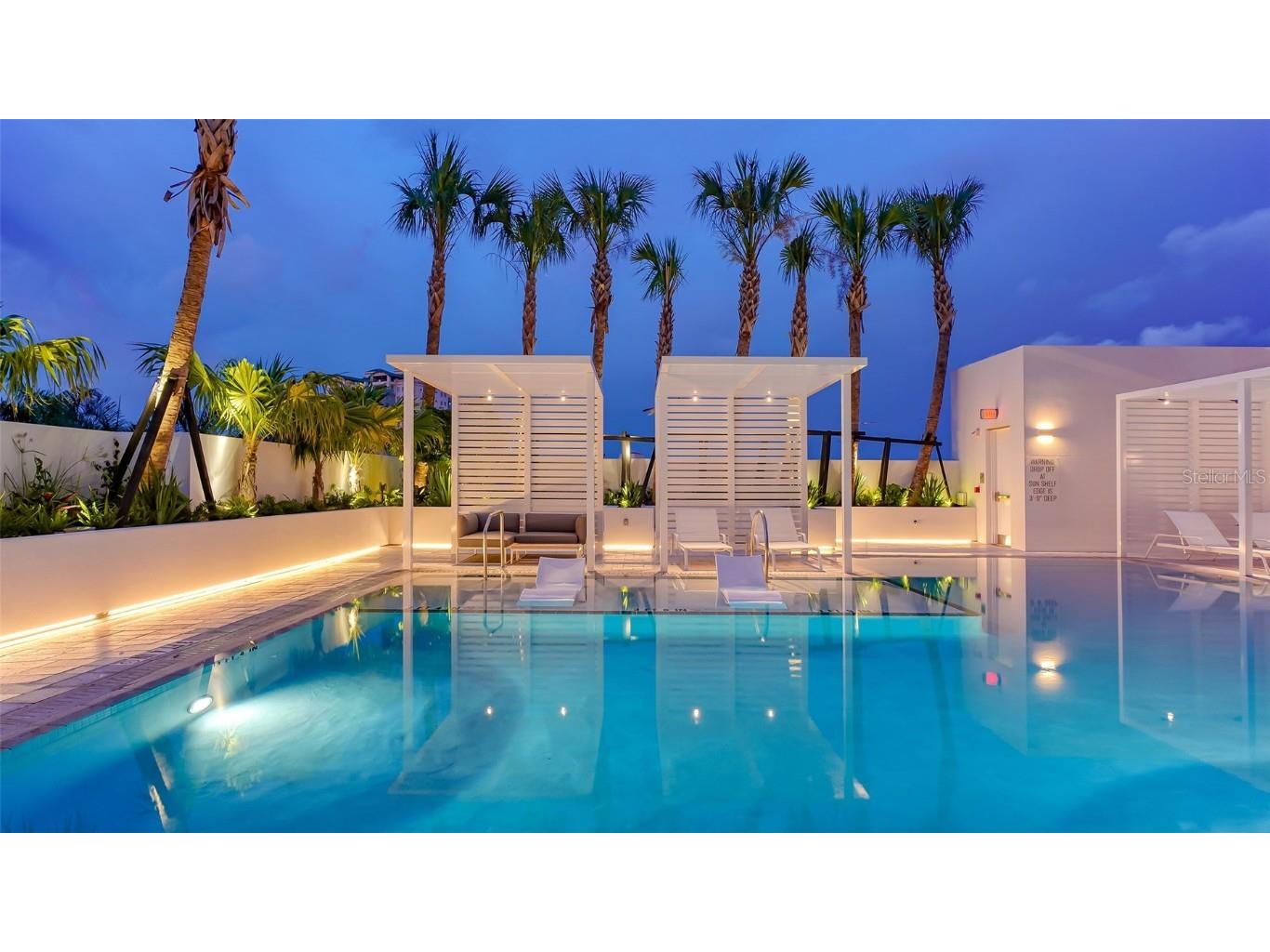 605 S Gulfstream Avenue #12 Sarasota FL 34236 A4665044 image37