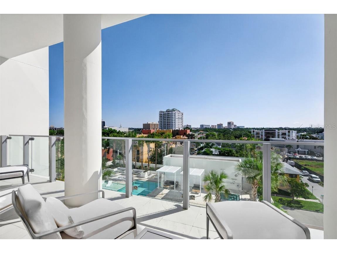 605 S Gulfstream Avenue #5S Sarasota FL 34236 - SARASOTA BAY A4662263 image22