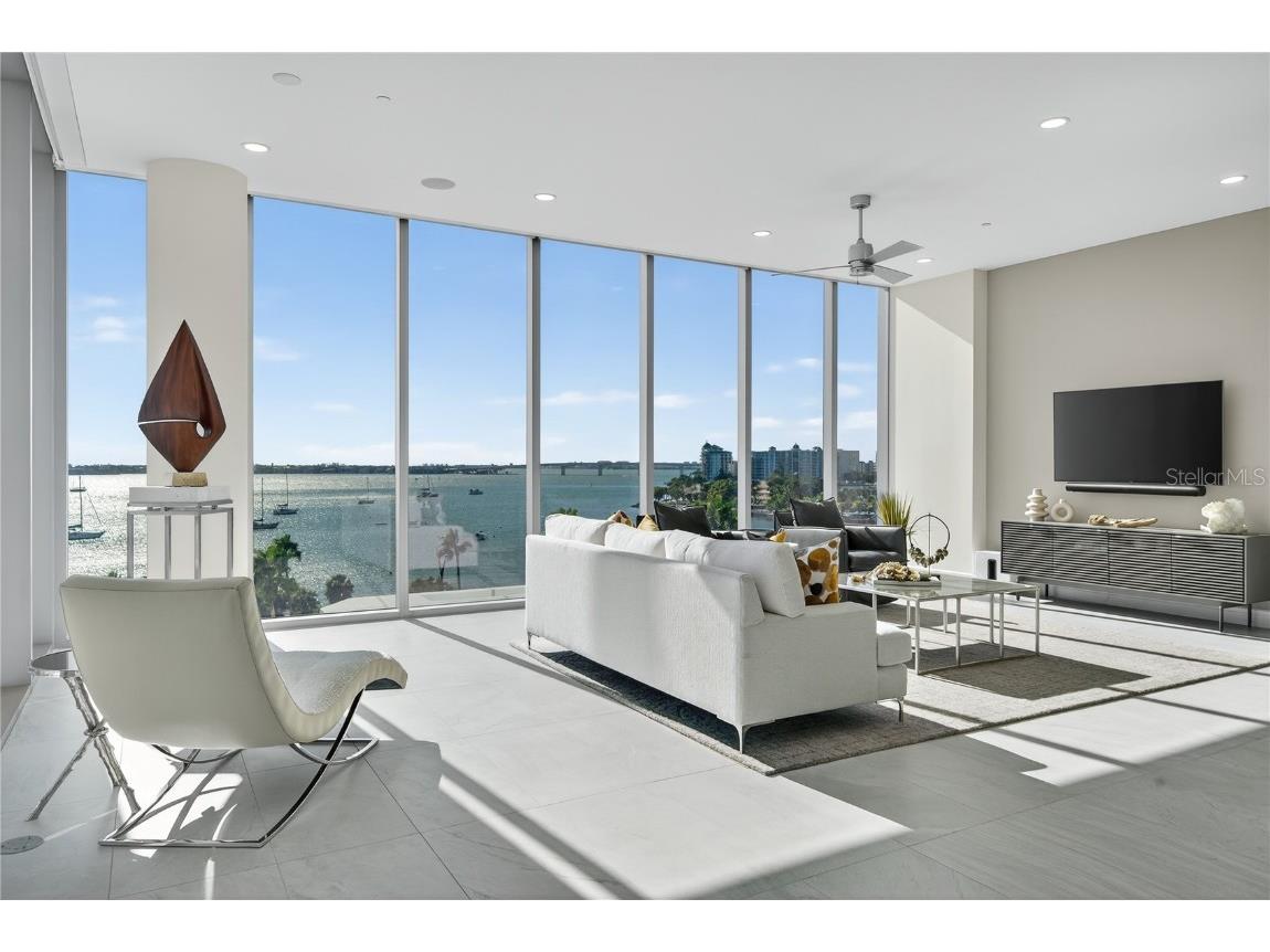 605 S Gulfstream Avenue #5S Sarasota FL 34236 - SARASOTA BAY A4662263 image4