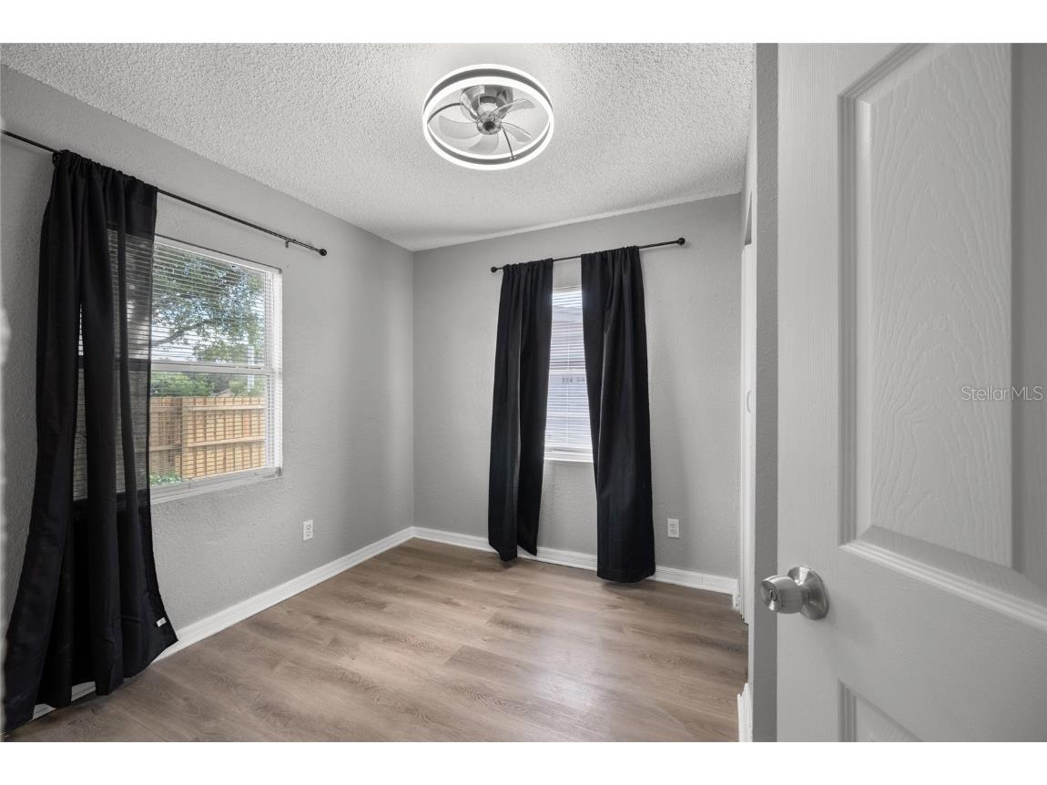 605 S S Disston Ave Tarpon Springs FL 34689 TB8423633 image16