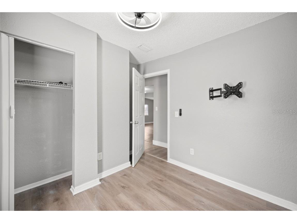 605 S S Disston Ave Tarpon Springs FL 34689 TB8423633 image17