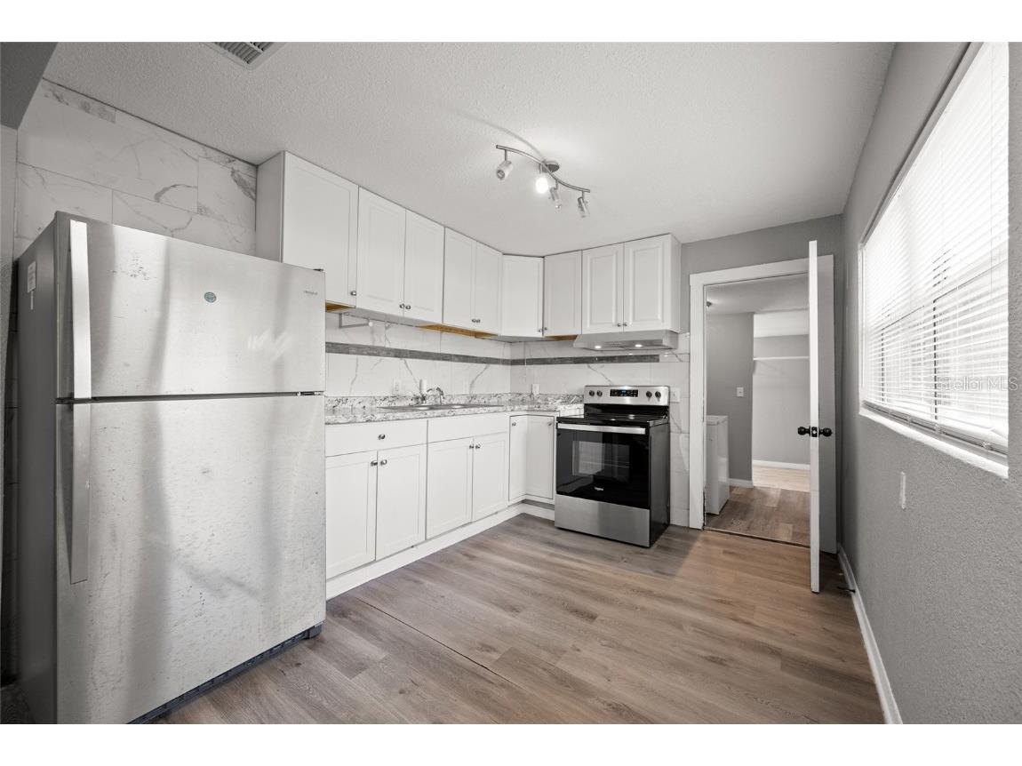 605 S S Disston Ave Tarpon Springs FL 34689 TB8423633 image18