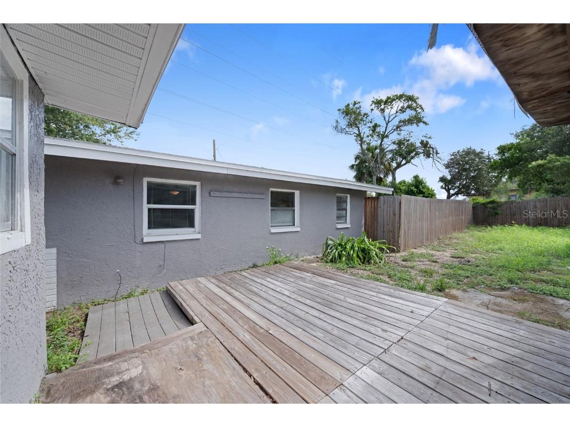 605 S S Disston Ave Tarpon Springs FL 34689 TB8423633 image23