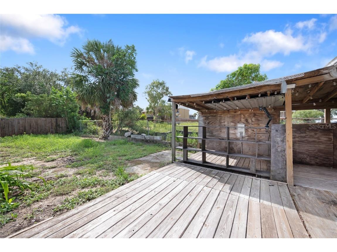 605 S S Disston Ave Tarpon Springs FL 34689 TB8423633 image24