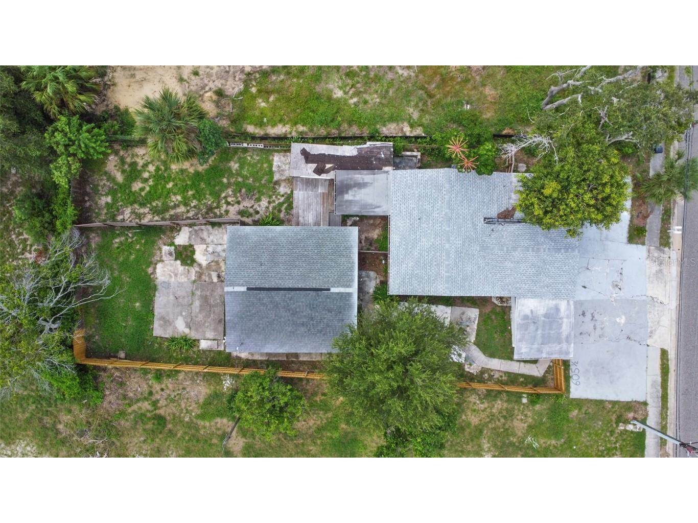 605 S S Disston Ave Tarpon Springs FL 34689 TB8423633 image43