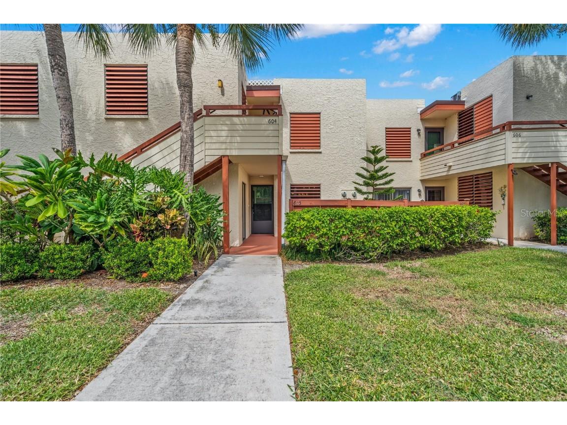 605 Spring Lakes Boulevard #605 D Bradenton FL 34210 A4585576 image1