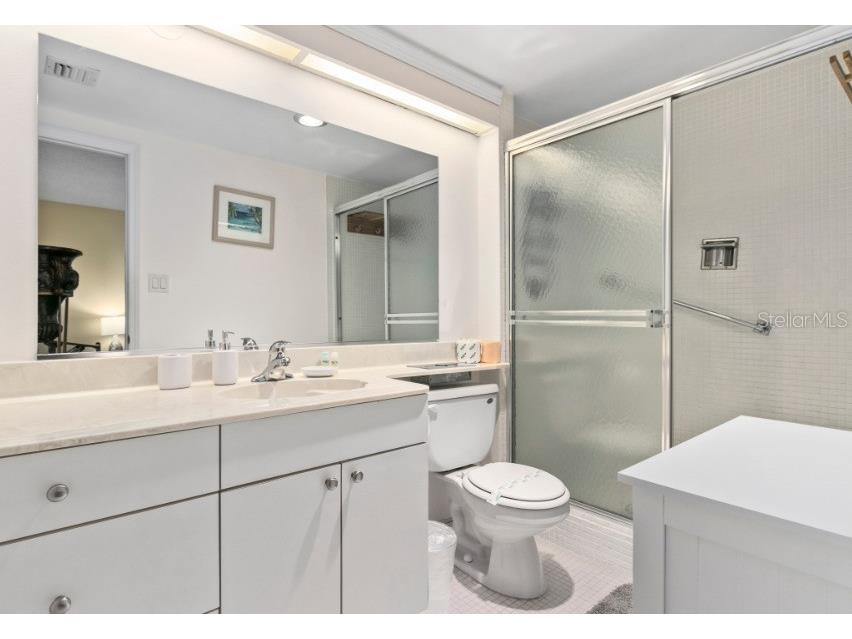 605 Sutton Place #102 Longboat Key FL 34228 A4681310 image15