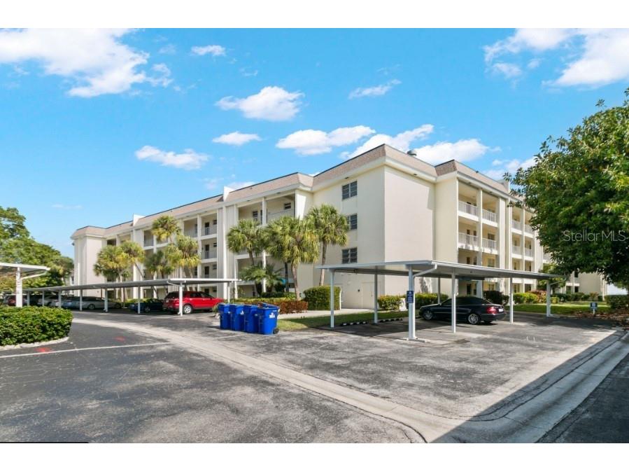 605 Sutton Place #102 Longboat Key FL 34228 A4681310 image21