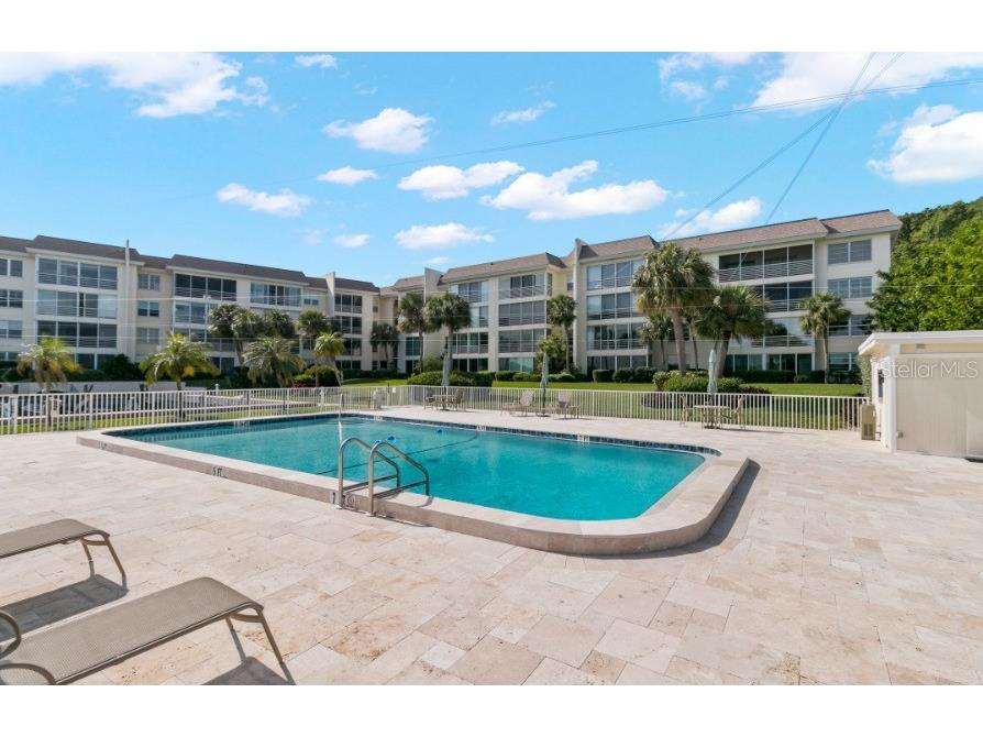 605 Sutton Place #102 Longboat Key FL 34228 A4681310 image22