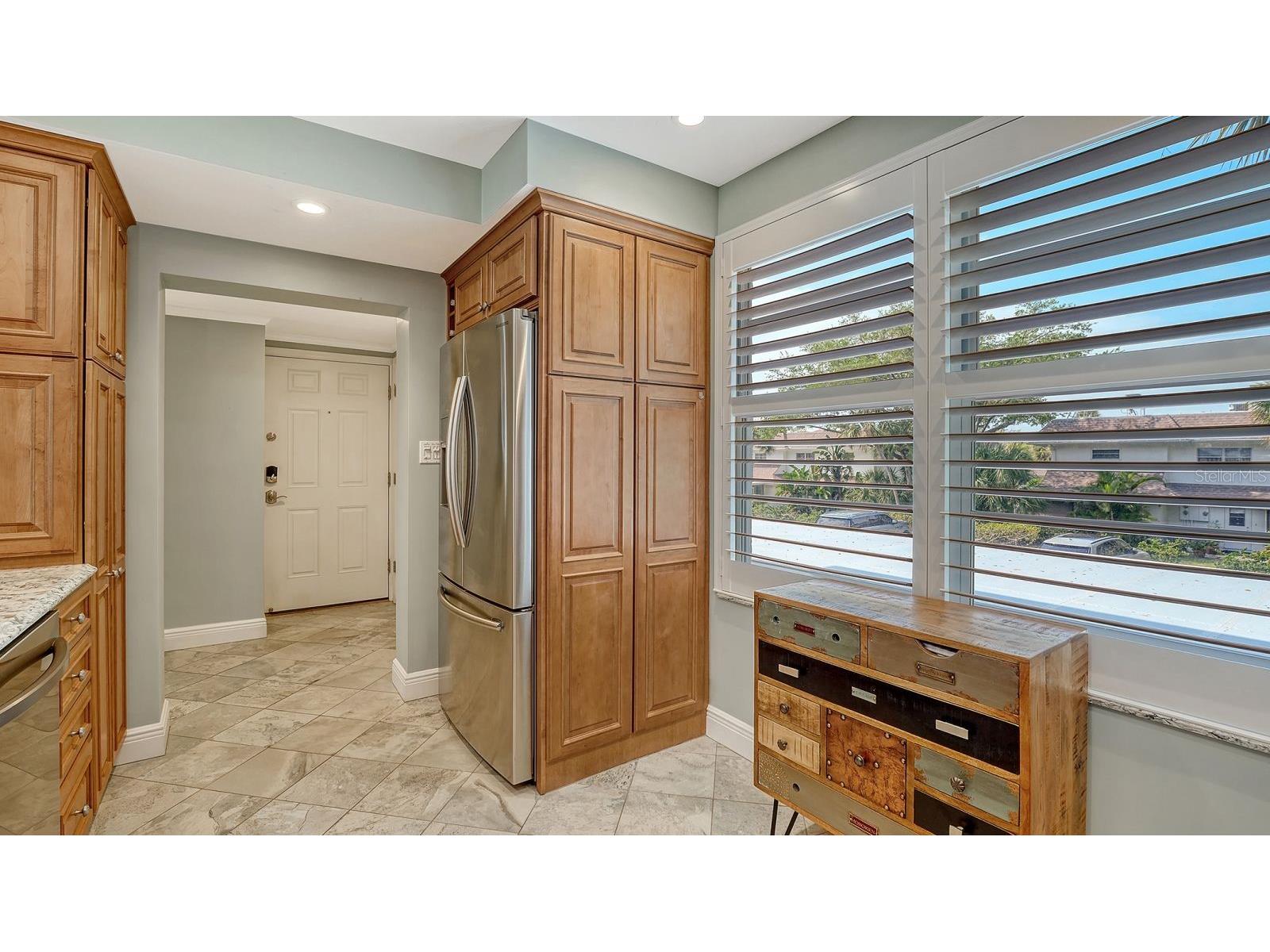 605 Sutton Place #201 Longboat Key FL 34228 - SARASOTA BAY A4687586 image11