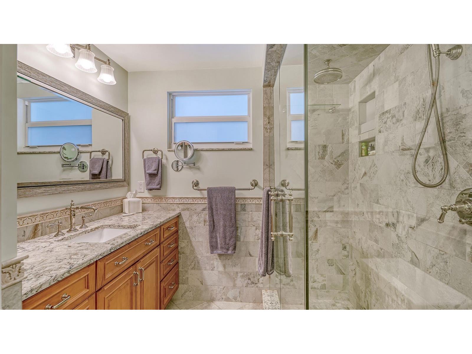 605 Sutton Place #201 Longboat Key FL 34228 - SARASOTA BAY A4687586 image24