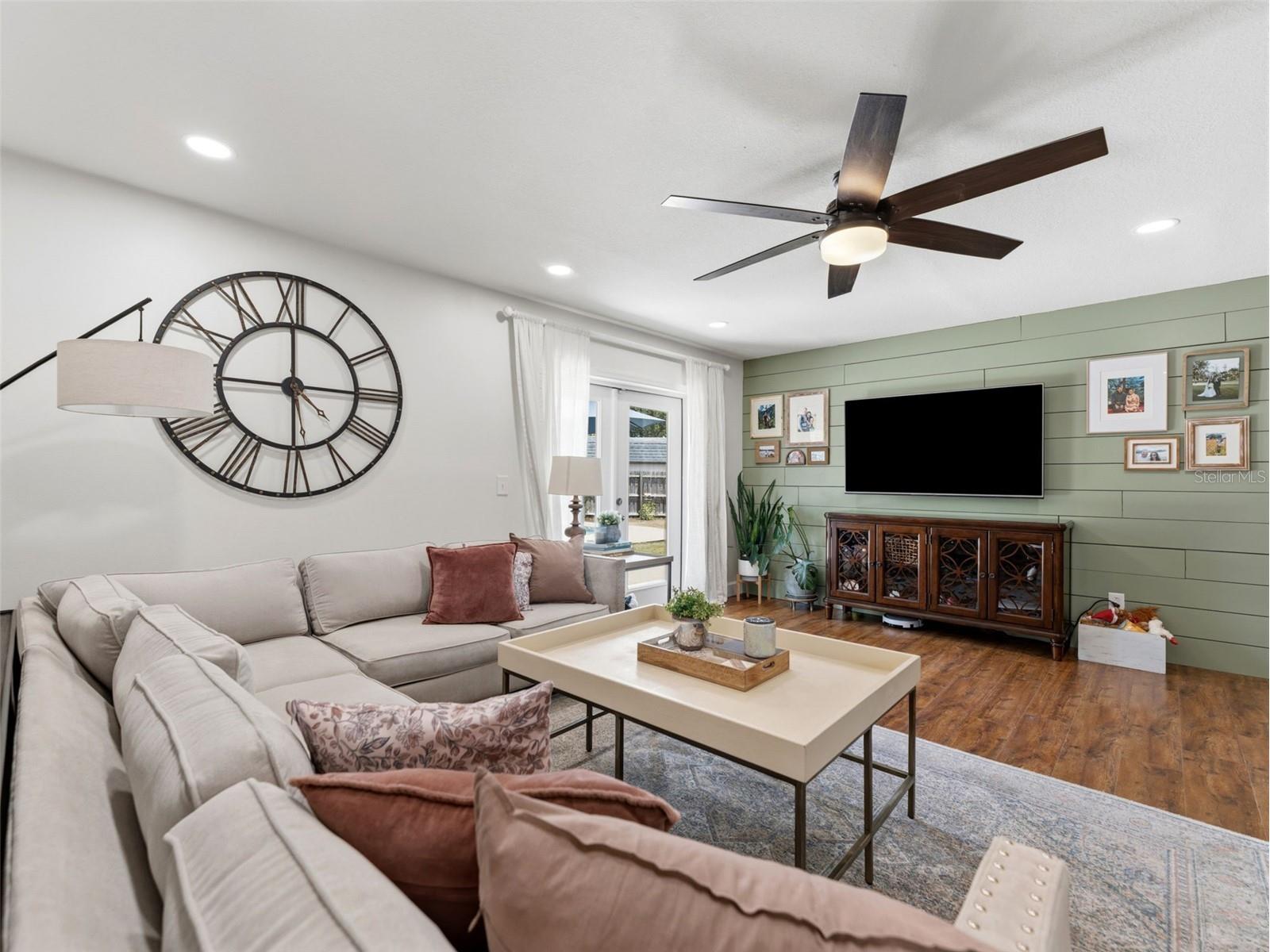 605 Valley Hill Drive Brandon FL 33510 TB8511022 image5