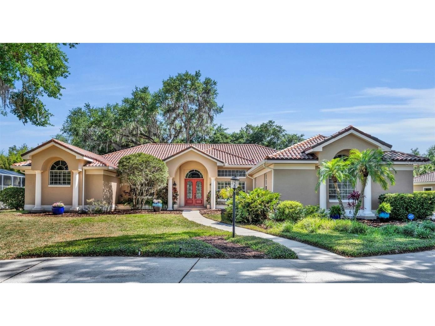 605 W Palm Valley Drive Oviedo FL 32765 O6304979 image1