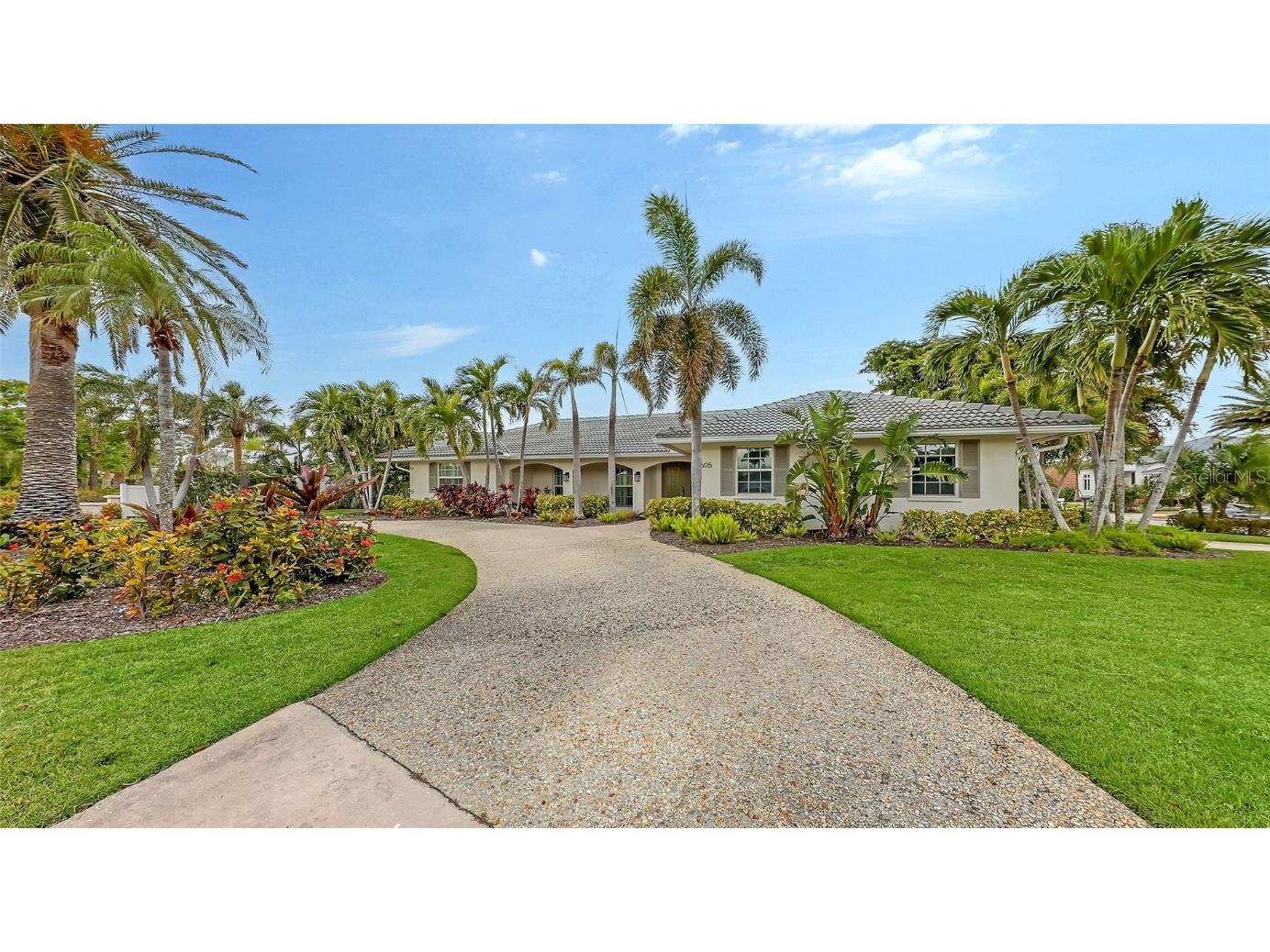 605 Wild Turkey Lane Sarasota FL 34236 A4636666 image2