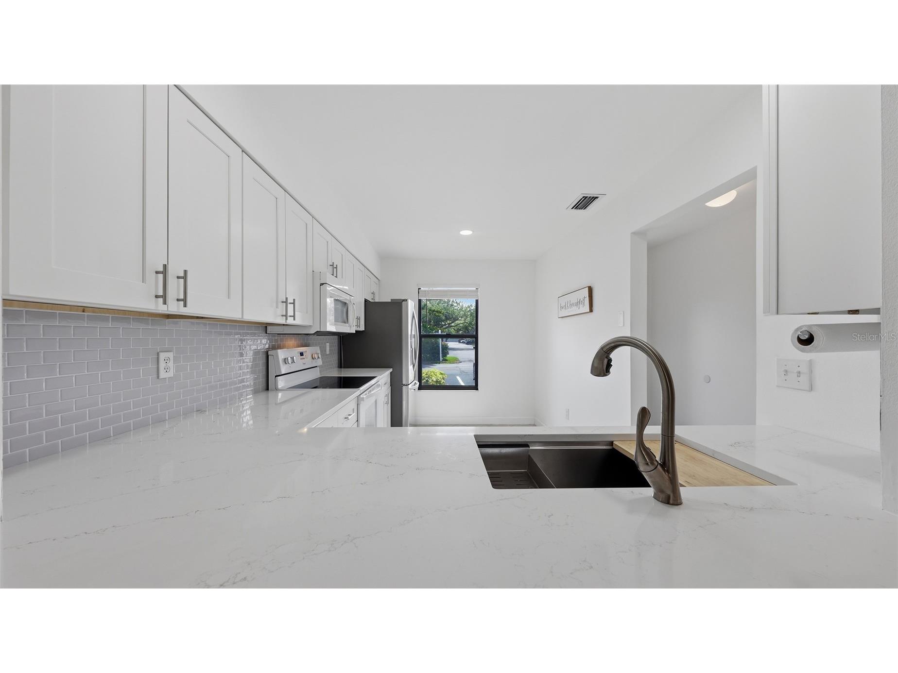 6050 28th Street W Bradenton FL 34207 A4694839 image9