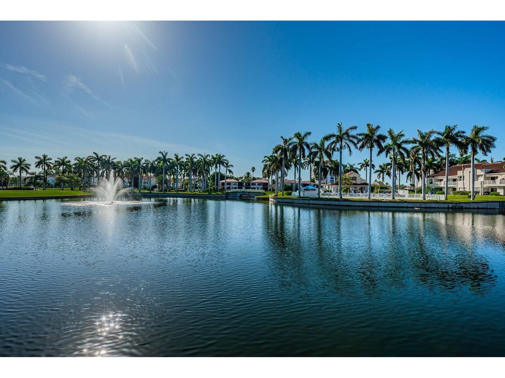 6050 Bahia Del Mar Circle #120 Saint Petersburg FL 33715 TB8475147 image1