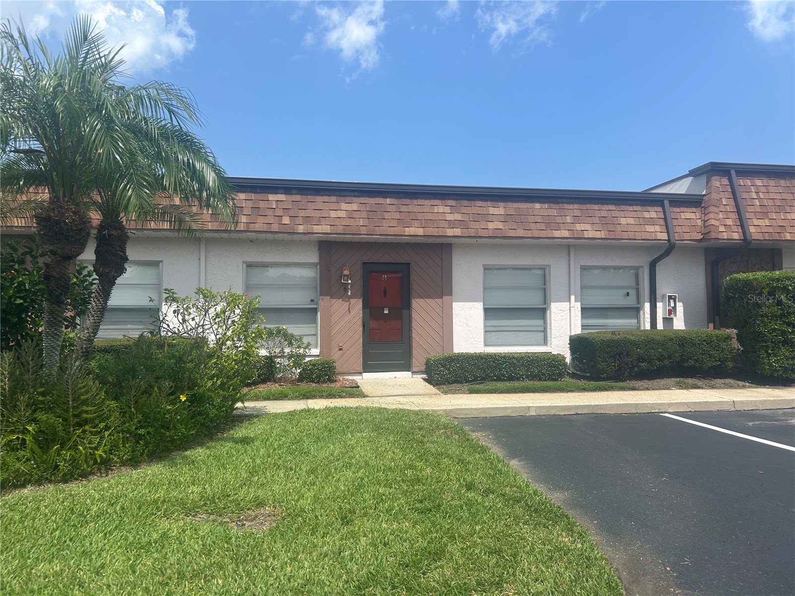 6050 Chesham Drive #6 New Port Richey FL 34653 W7887410 image1