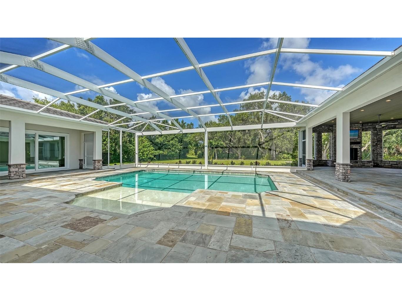 6050 Saddle Oak Trail Sarasota FL 34241 A4656708 image11